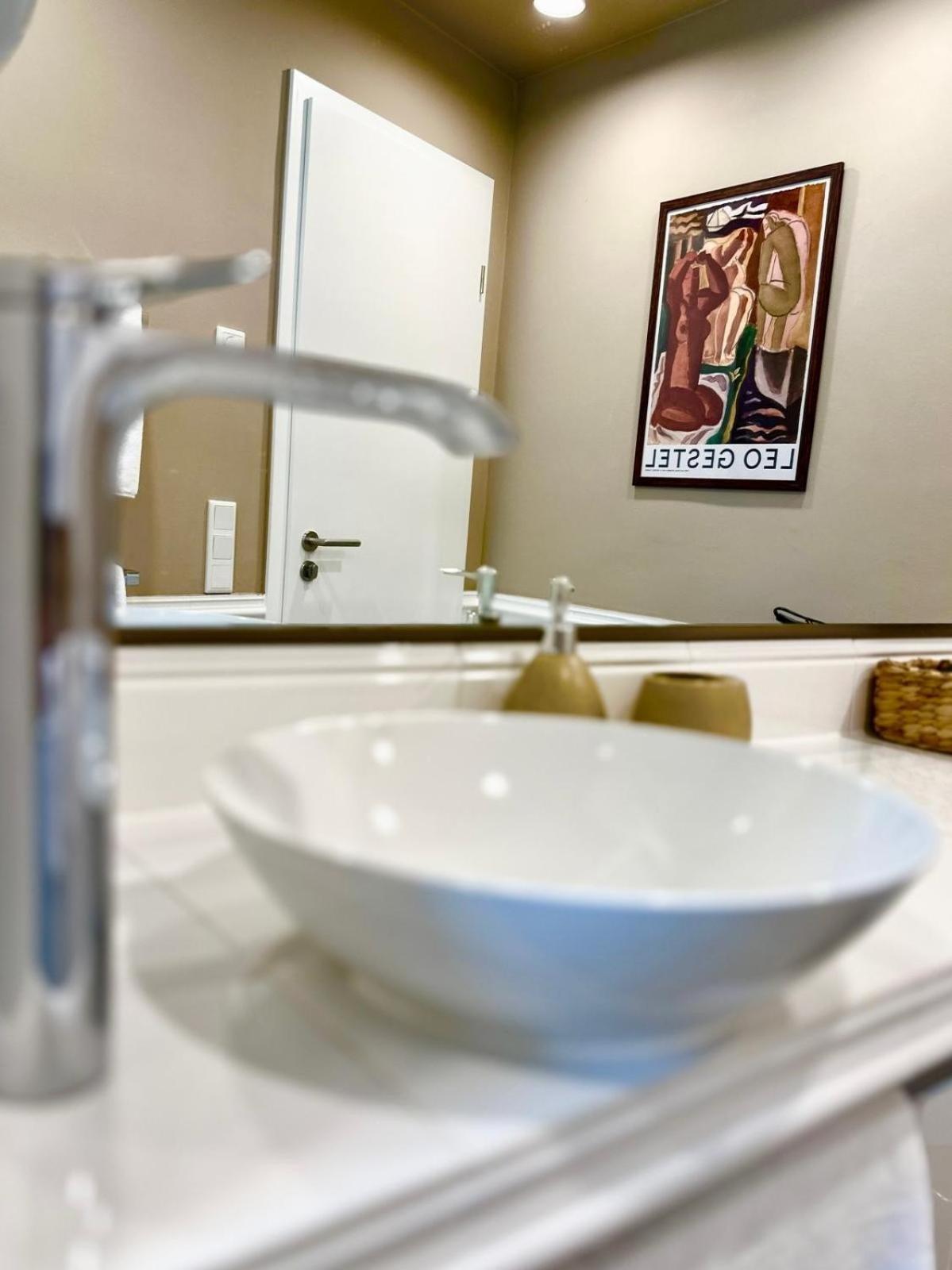 Large With Terrace - Very New * Dusseldorf