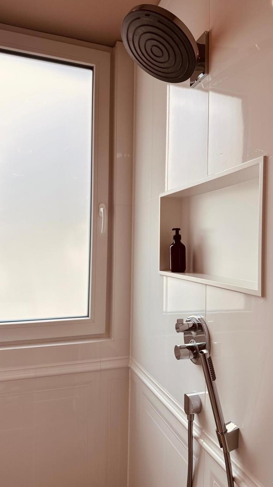 Apartment Large With Terrace - Very New *