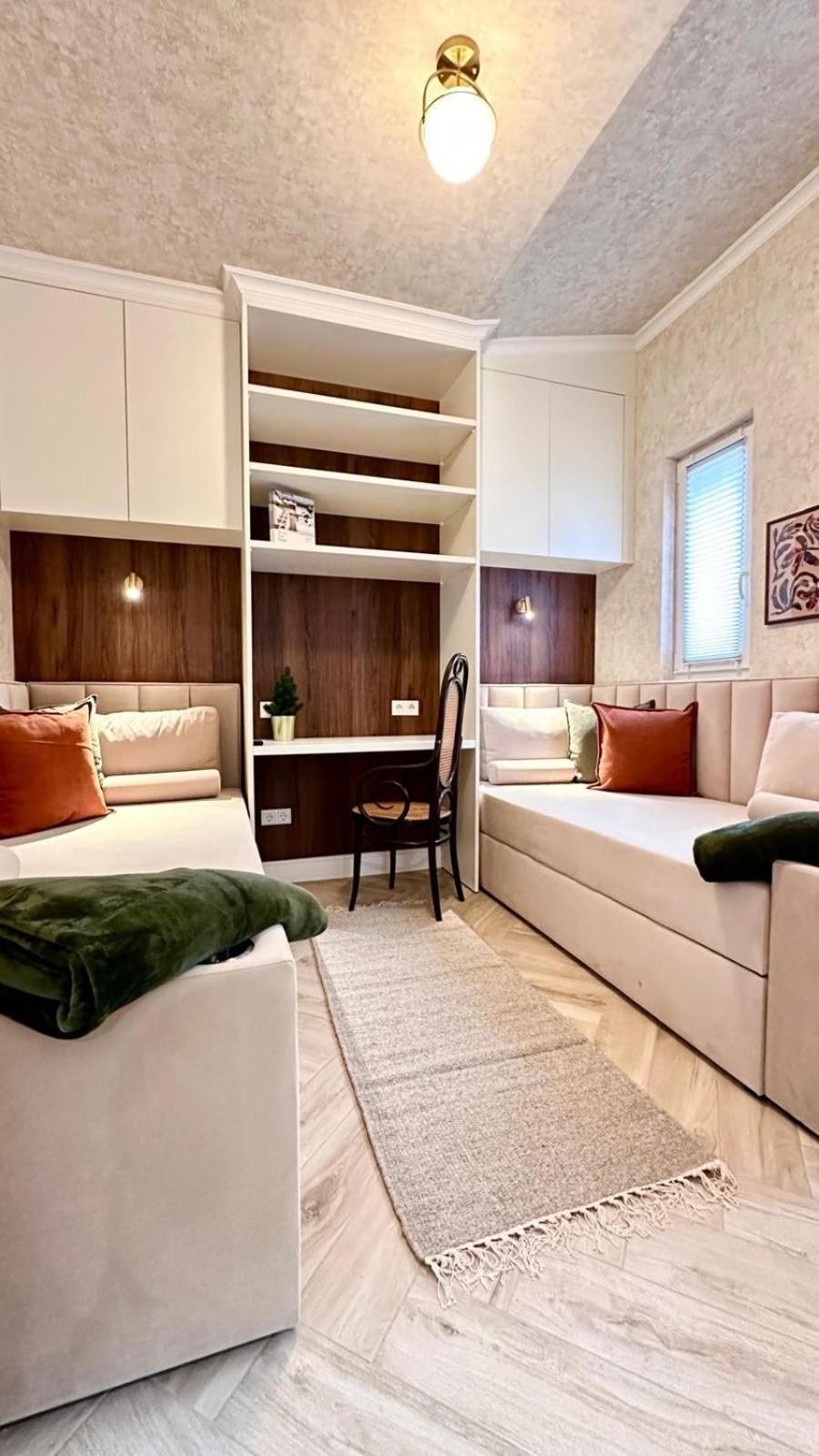 Large With Terrace - Very New Dusseldorf